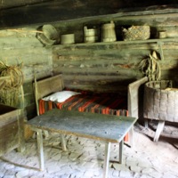 Vidzeme Peasant's Homestead (Bathhouse with Dwelling House) / Vidzemes Zemnieka Sēta (Pirts ar Dzīvojamo Kambari)
