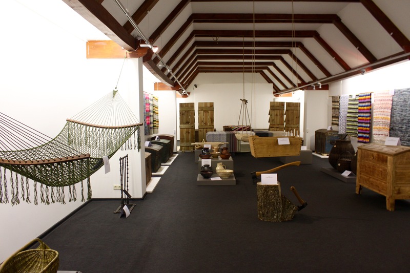 Laubere Estate Servant's Barn – Exhibition Hall / Lauders Muižas Kalpu Klēts – Izstāžu Zāle