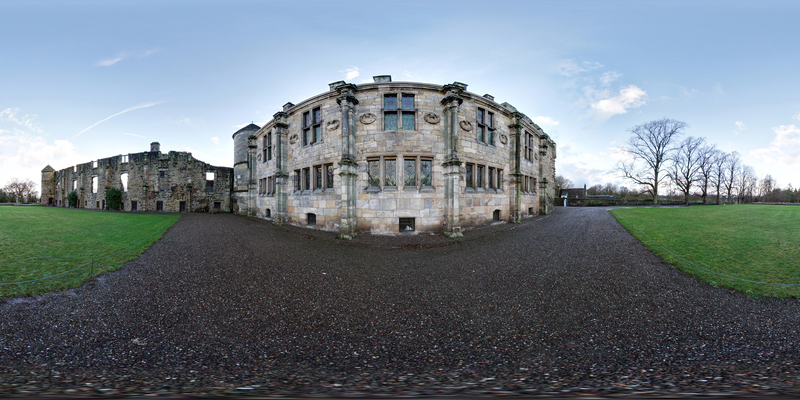 5_Falkland Palace Exterior.jpg